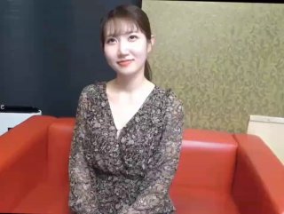 校园女神下海--小小小美女❤️大姨妈来了，小绵条塞逼里，穿衣仙女，脱衣模特儿，这身材和下体爱了爱了！第03集